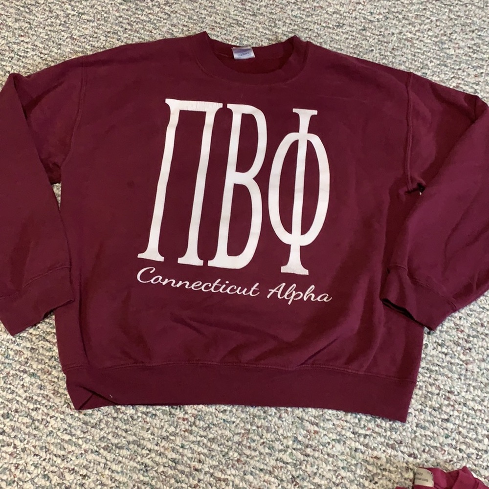 Pi Beta Phi maroon crew neck sweatshirt